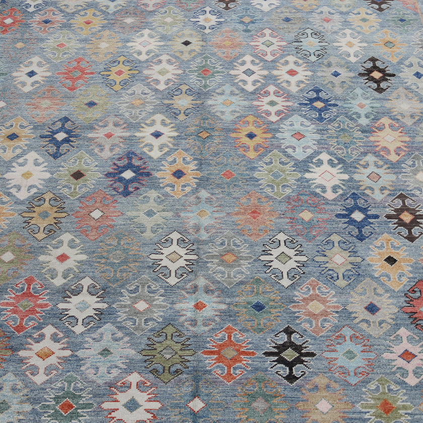 16537 Handwoven Rug 8’3x10’6