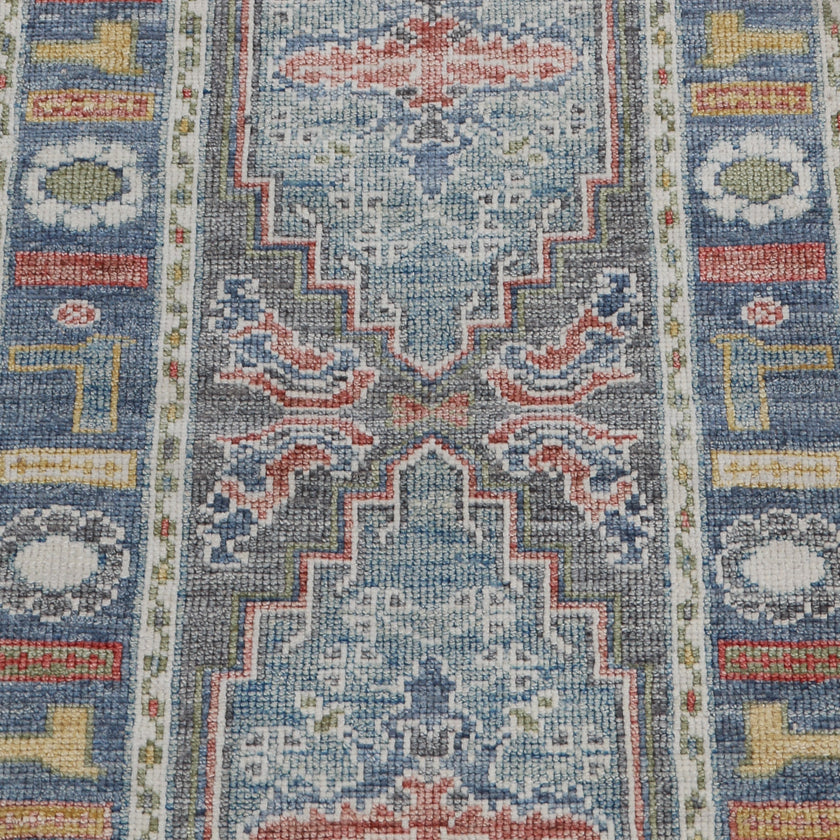 16543 Handwoven Rug 2'9x11’11