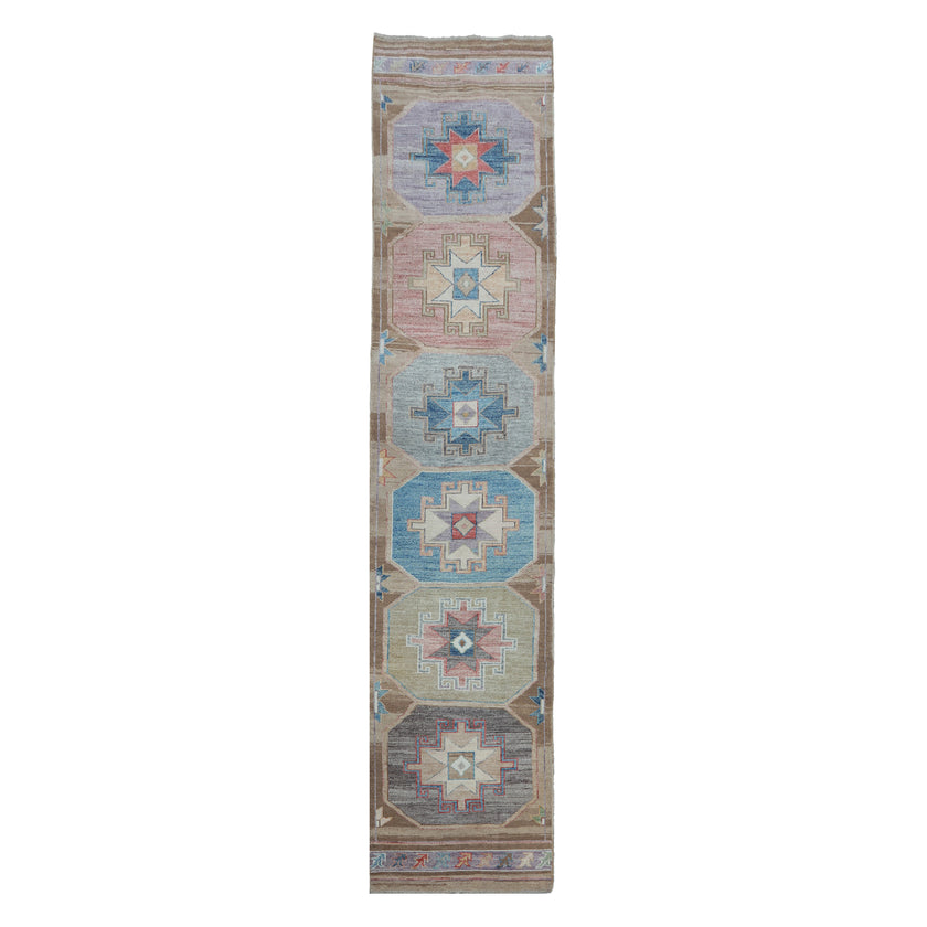 16563 Handwoven Rug 3’2x11’10