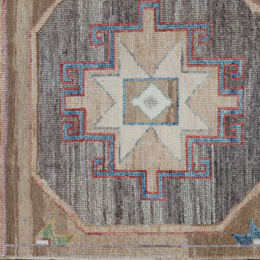 16563 Handwoven Rug 3’2x11’10