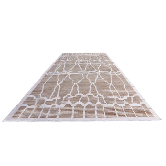 16612 Handwoven Rug 6 x 9’6
