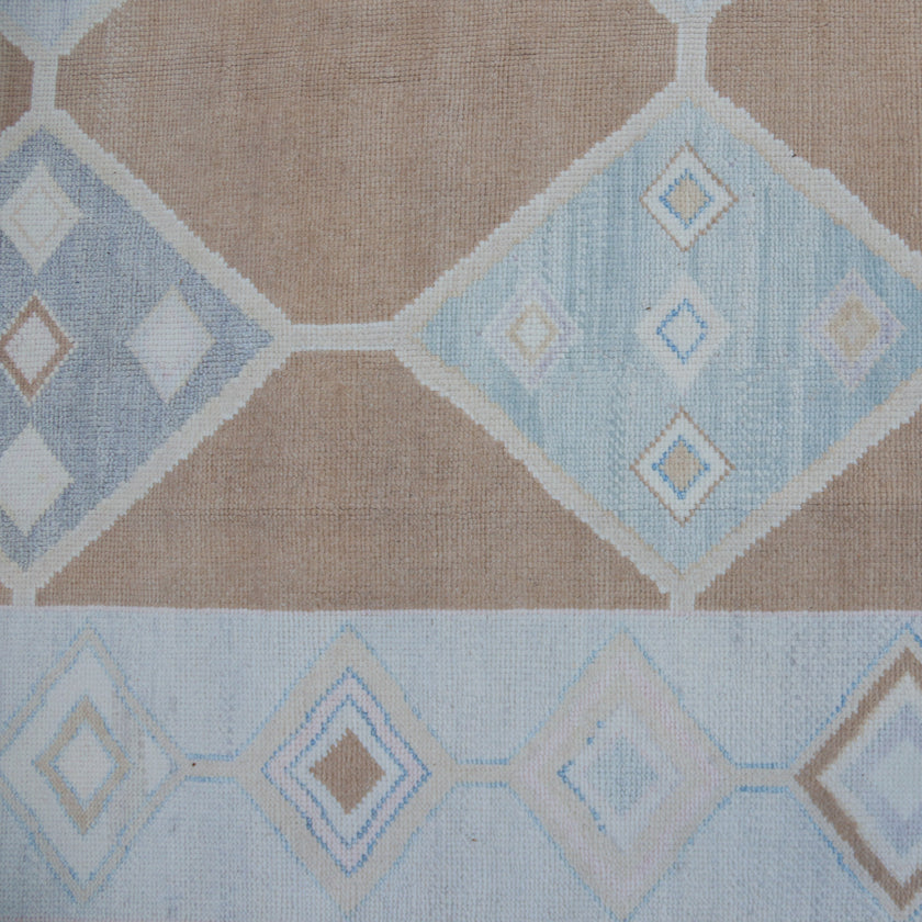 16701 Handwoven Rug 6’2x12’1
