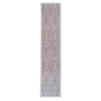 16827 Handwoven Rug 2’8 x 12