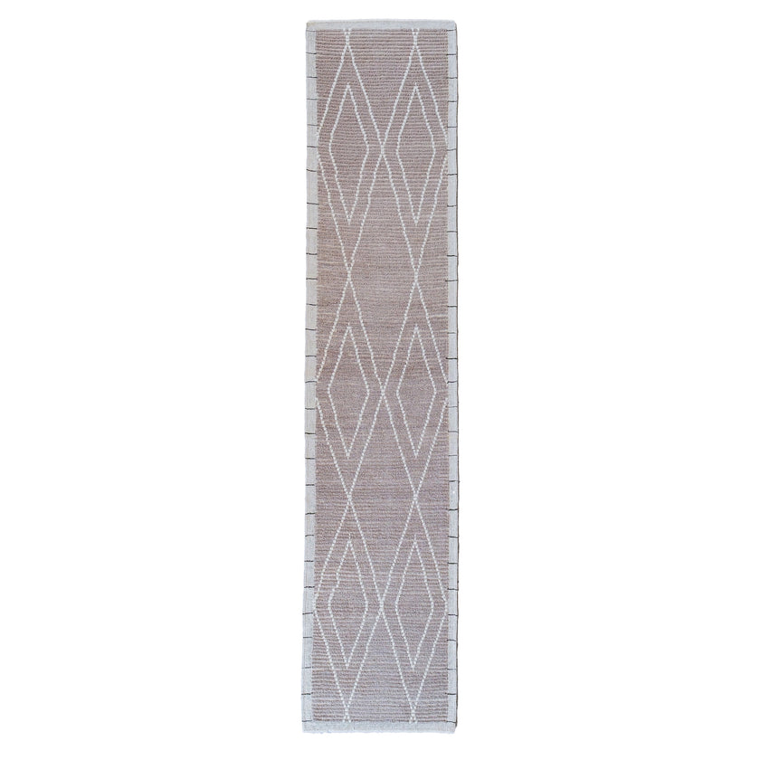 16827 Handwoven Rug 2’8 x 12
