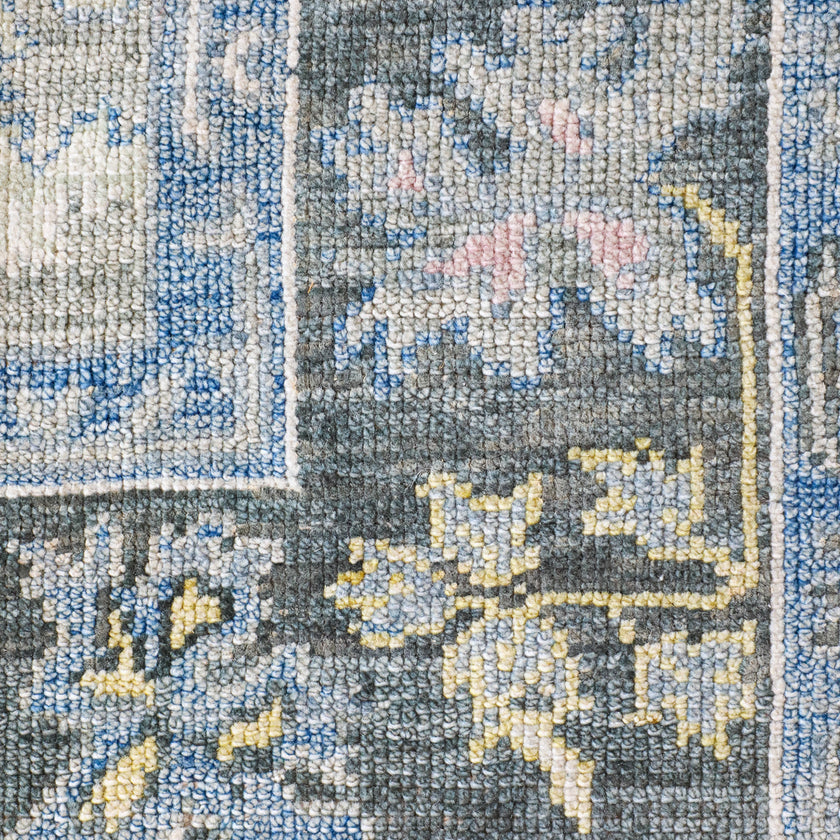 16859 Handwoven Rug 6 x 8’10