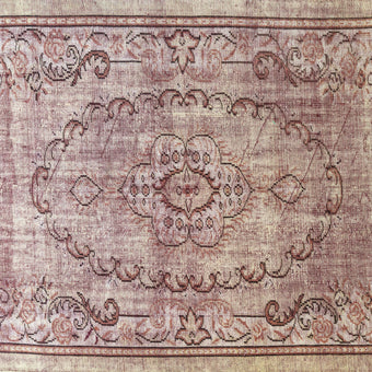 1685 Handwoven Vintage Rug 5’9 x 9’3