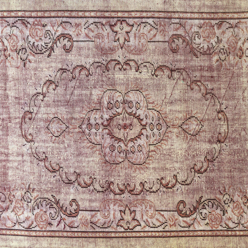 1685 Handwoven Vintage Rug 5’9 x 9’3