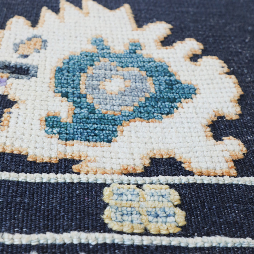 16863 Handwoven Rug 3’3 x 5’1