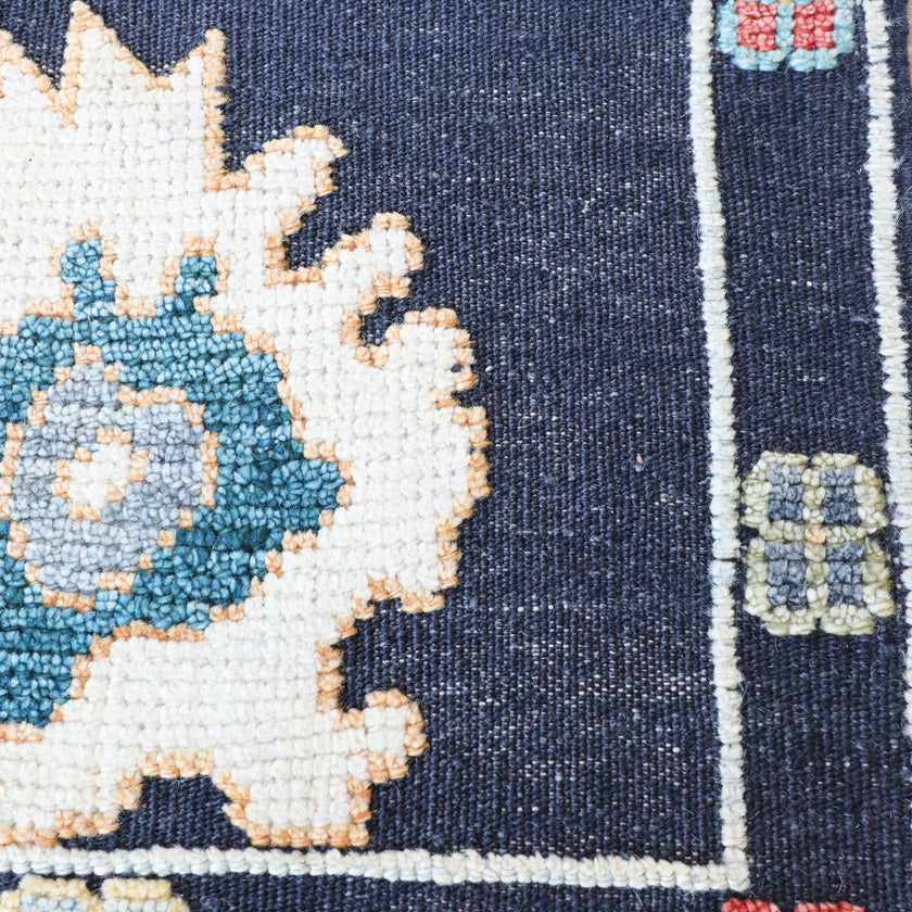 16863 Handwoven Rug 3’3 x 5’1