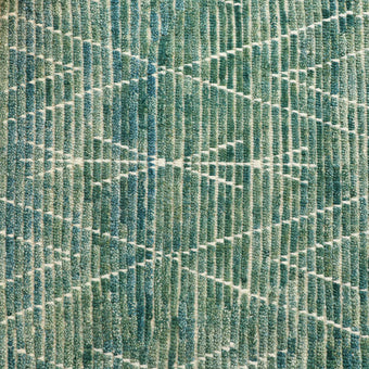 16890 Handwoven Rug 9’10 x 13’8