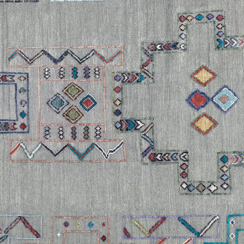 16892 Handwoven Rug 10’6 x 14’4