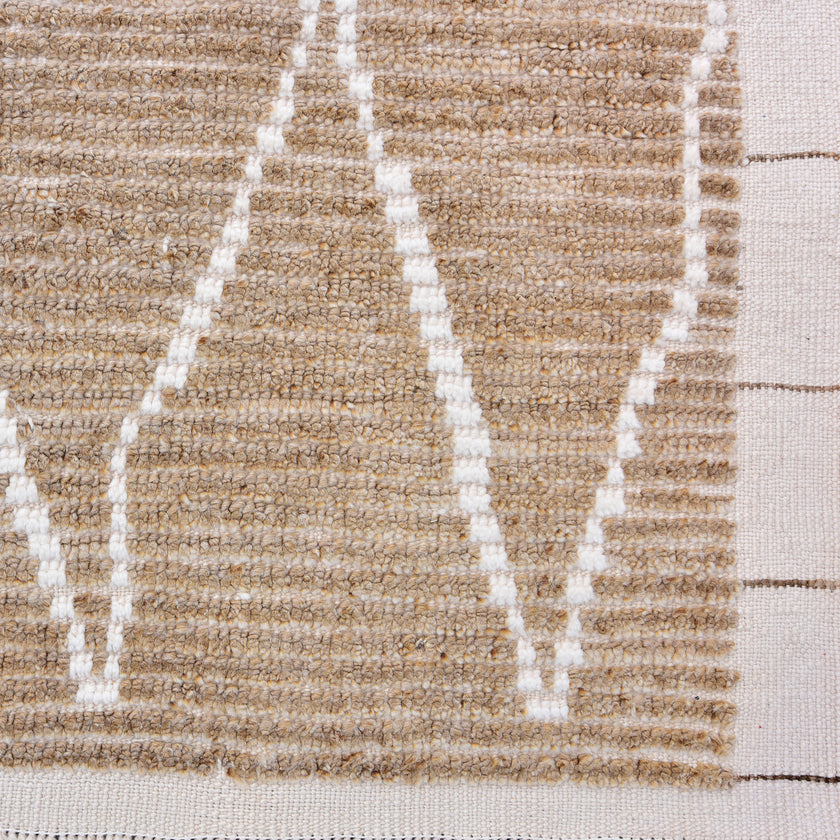 16894 Handwoven Rug 8’5 x 11’1