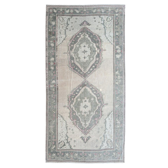 16932 Handwoven Vintage Rug 5’3 x 10’9