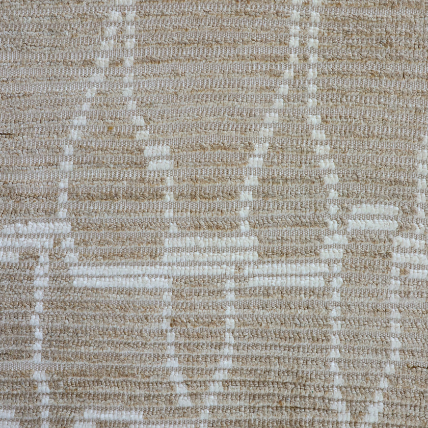 16946 Handwoven Rug 2’5 x 14’10