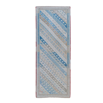 16951 Handwoven Vintage Rug 2’8 x 6’8