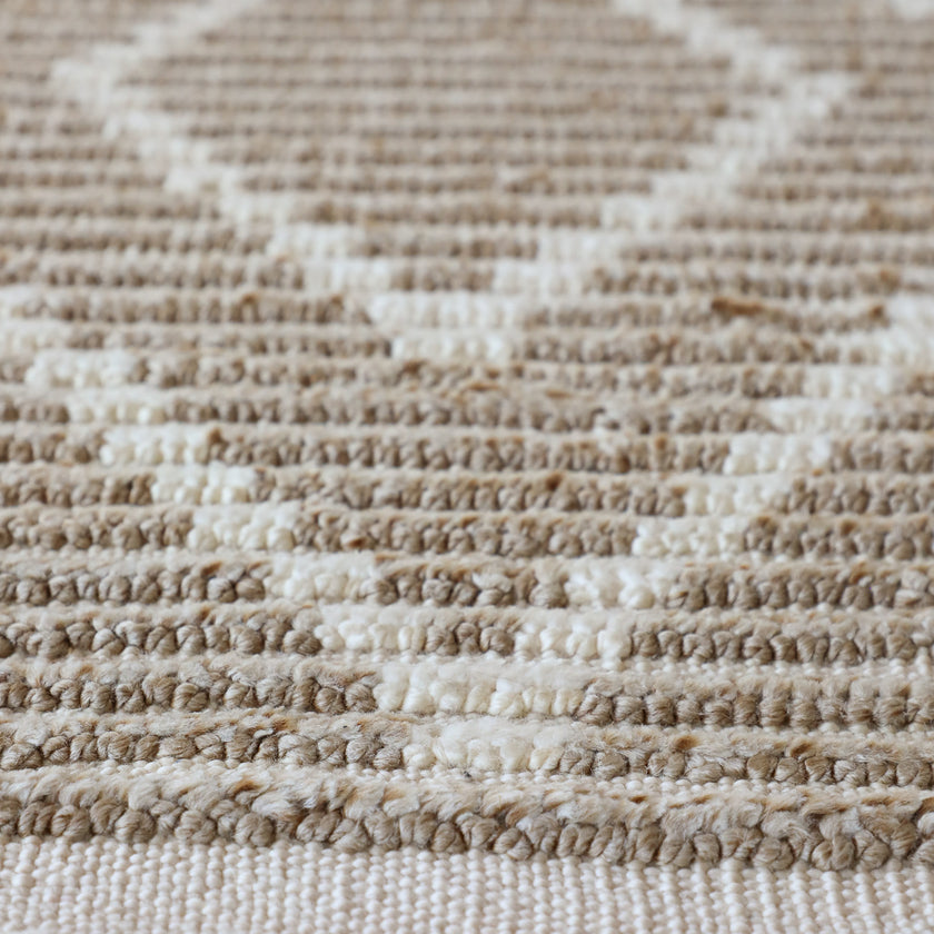 16963 Handwoven Rug 2’8 x 12’6