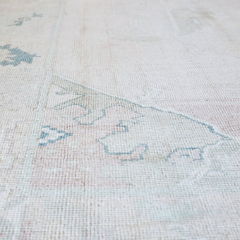 16976 Handwoven Vintage Rug 5’6 x 10’4