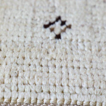 16980 Handwoven Vintage Rug 5’9 x 9