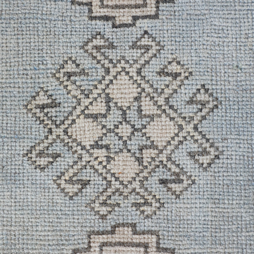 16993 Handwoven Vintage Rug 3’4 x 9’8