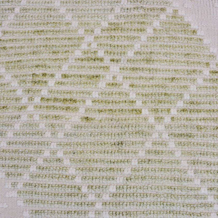 17037 Handwoven Rug 4’1 x 7’3