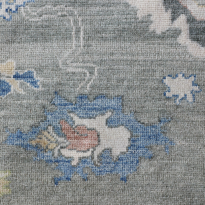 17046 Handwoven Rug 8’10 x 11’9