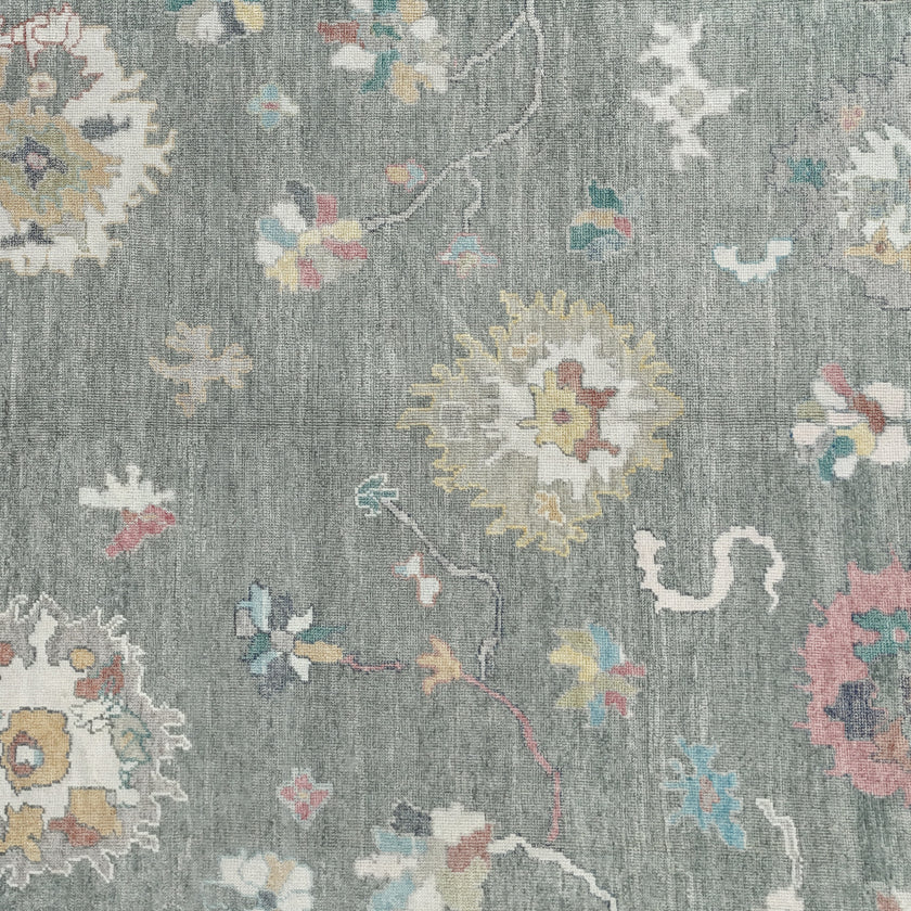 17082 Handwoven Rug 10’4 x 14