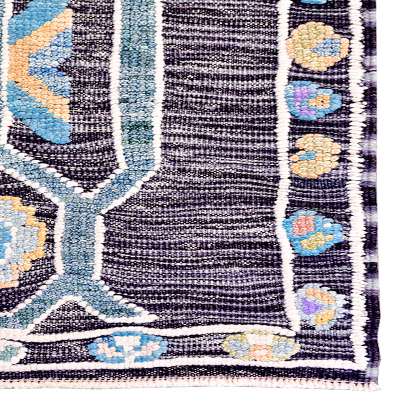 17101 Handwoven Rug 2'8 x 5’3