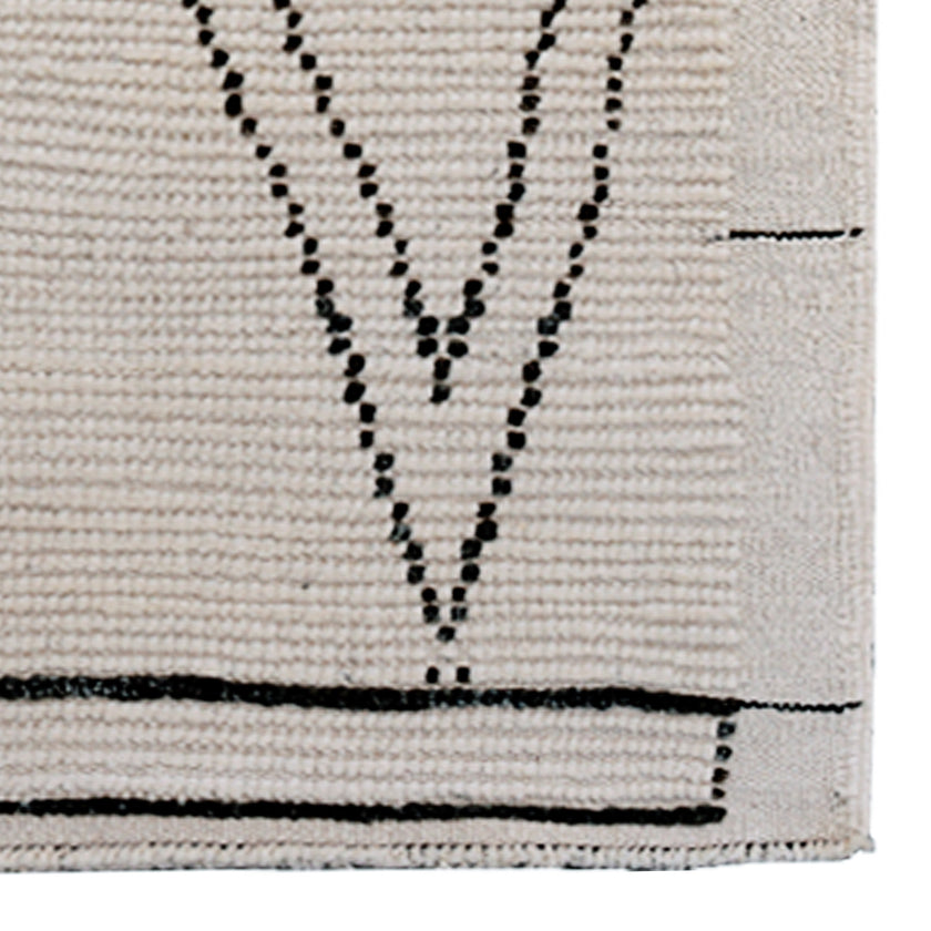 17176 Handwoven Rug 2'6 x 12’2