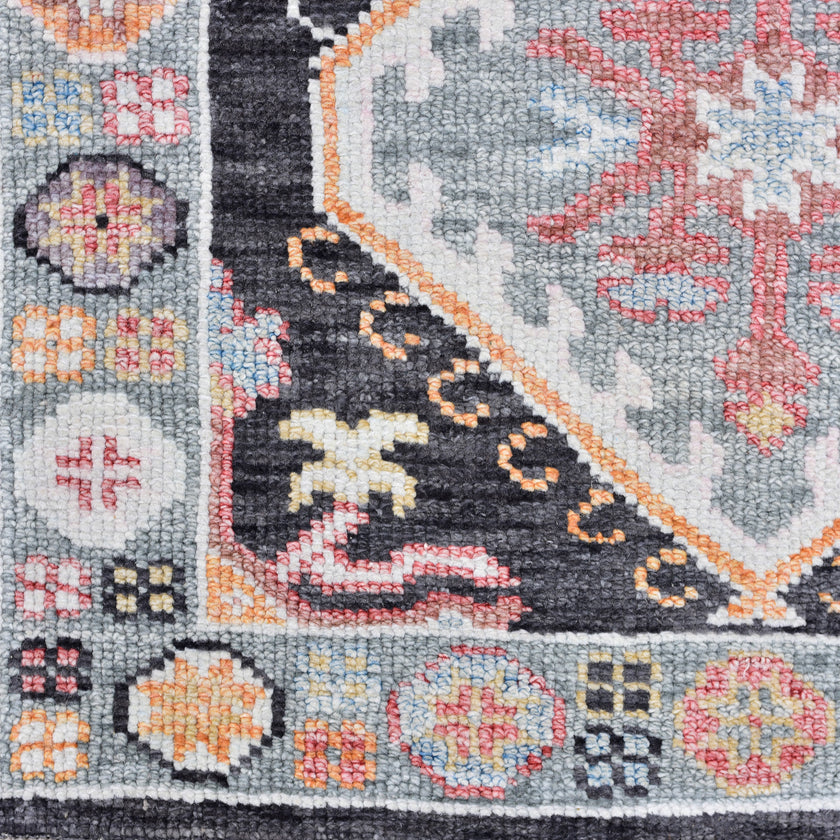 17190 Handwoven Rug 2'9 x 8’8