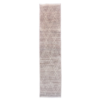 17238 Handwoven Rug 2’6 x 11’3