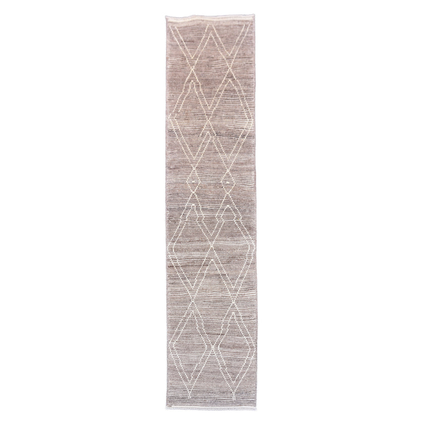 17238 Handwoven Rug 2’6 x 11’3