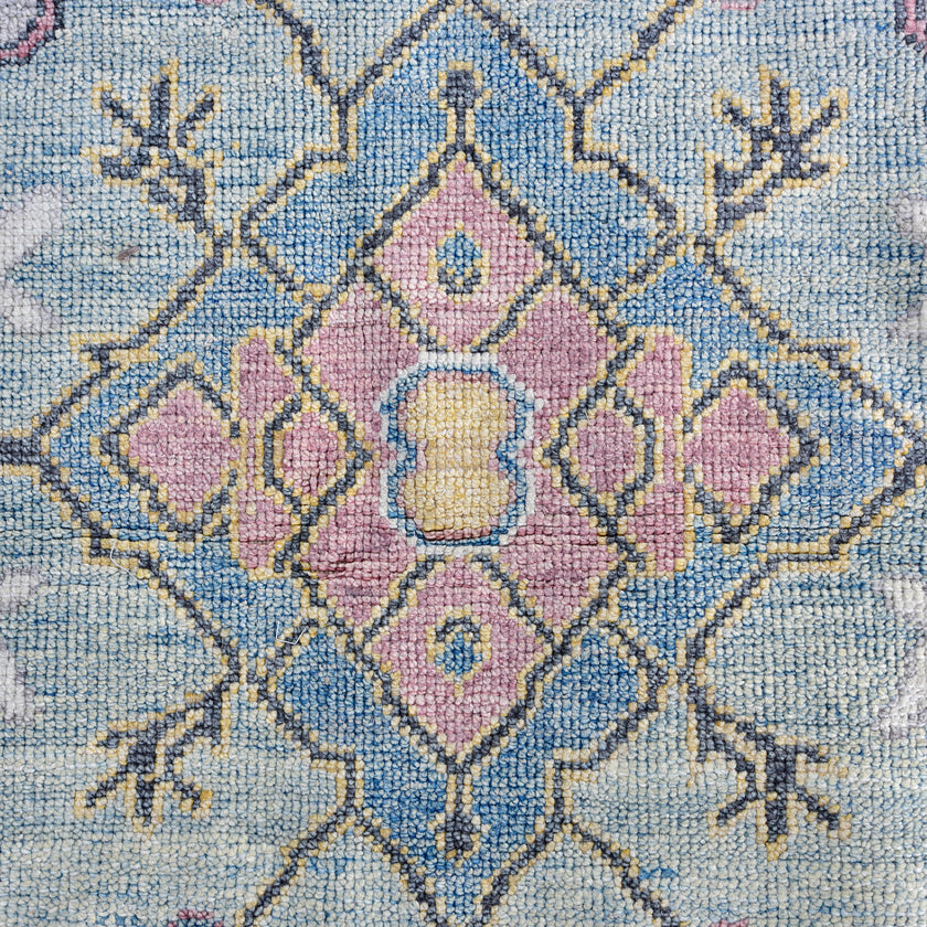 17301B Handwoven Rug 8’2x10