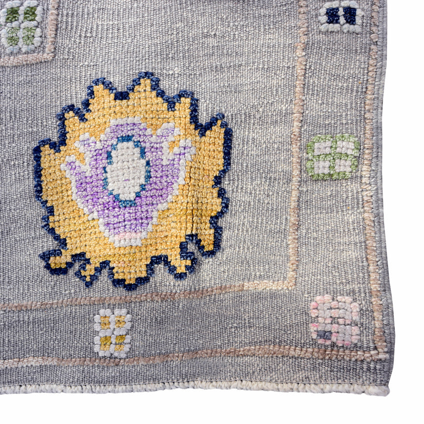 17331 Handwoven Rug 10'5 x 13’10