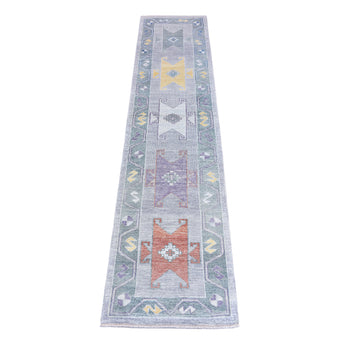 17353 Handwoven Rug 2'8 x 11’3