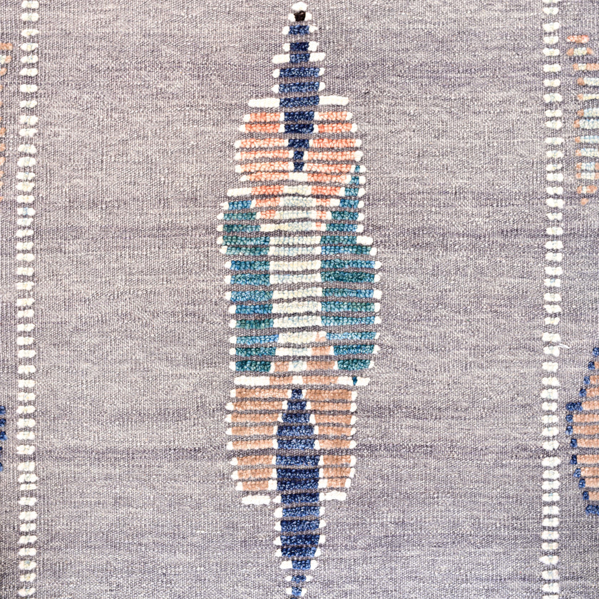 17359 Handwoven Rug 3'3 x 14’9
