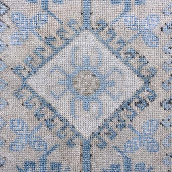 17406 Handwoven Vintage Rug 6’6 x 9’8