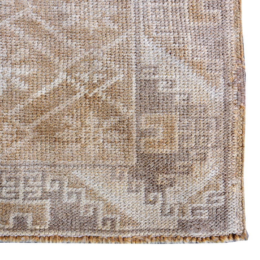 17413 Handwoven Vintage Rug 6'8 x 10’7