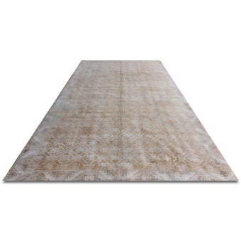 17413 Handwoven Vintage Rug 6'8 x 10’7