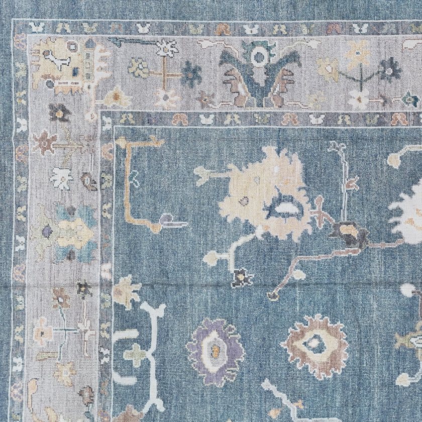 17414 Handwoven Rug 9’4 x 12’3