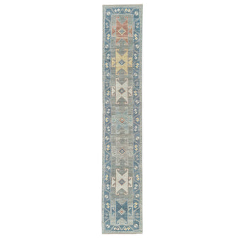 17456 Handwoven Rug 2'10 x 16’1