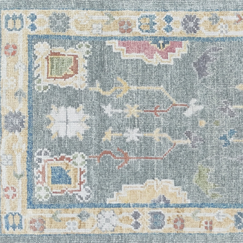 17473 Handwoven Rug 2'9 x 10’7