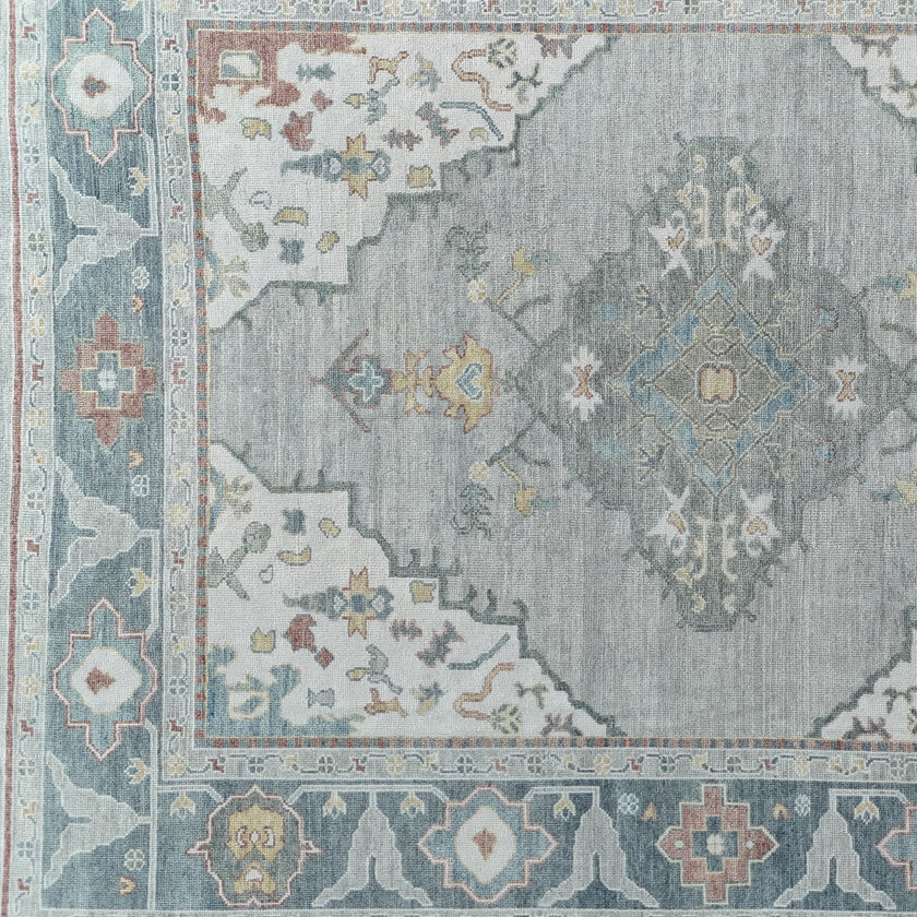 17505 Handwoven Rug 9’2 x 11’8