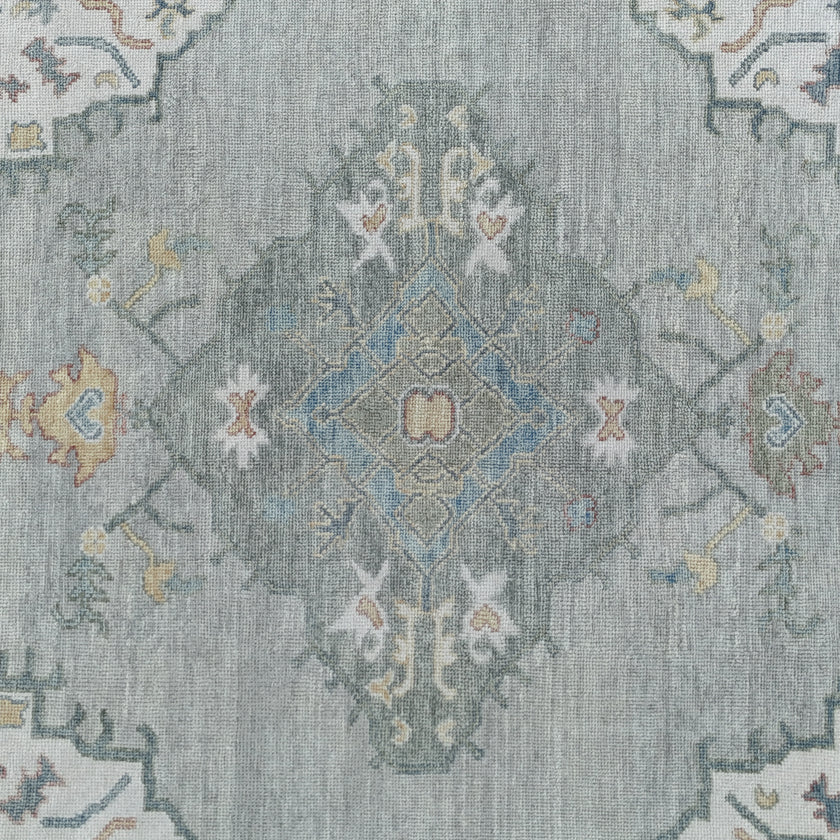 17505 Handwoven Rug 9’2 x 11’8