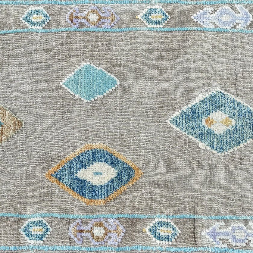17596 Handwoven Rug 2’9x12'3