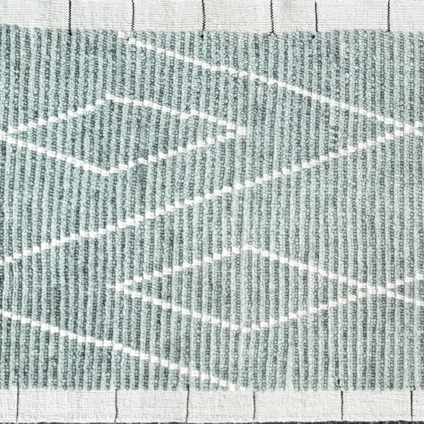 17600 Handwoven Rug 2’7 x 13’6