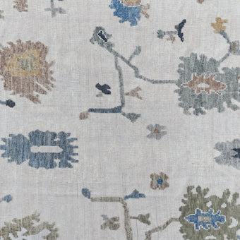 17602 Handwoven Rug 7’9 x 11’9