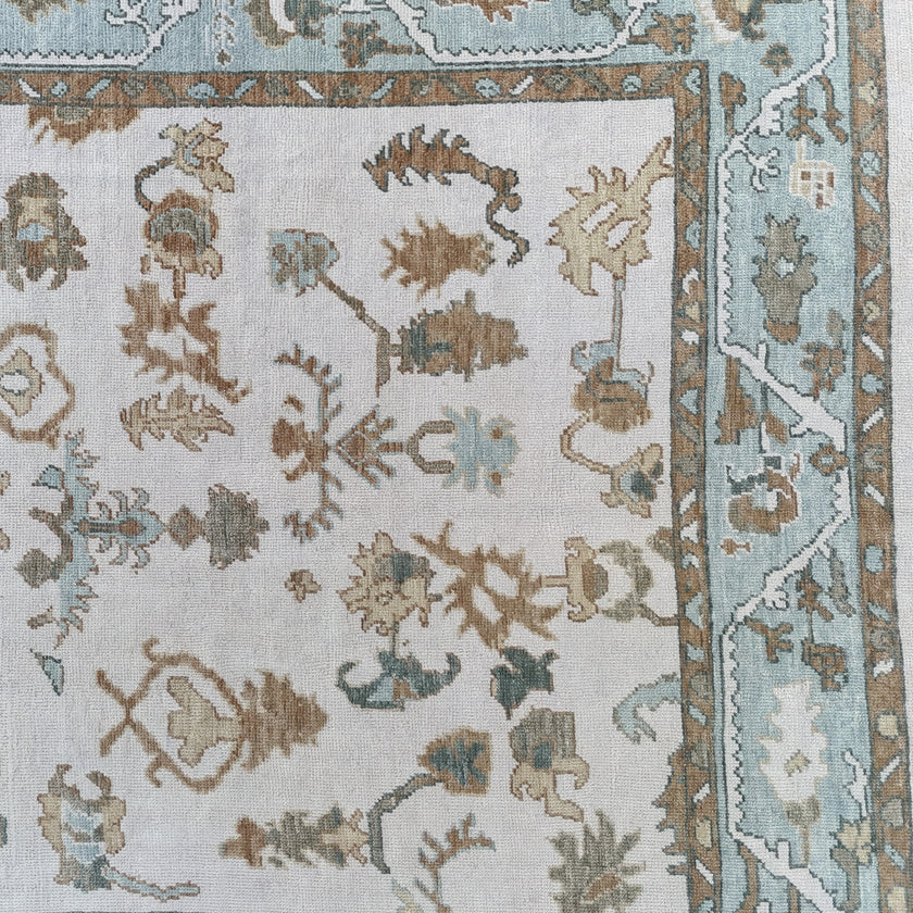 17627 Handwoven Rug 7’11 x 10