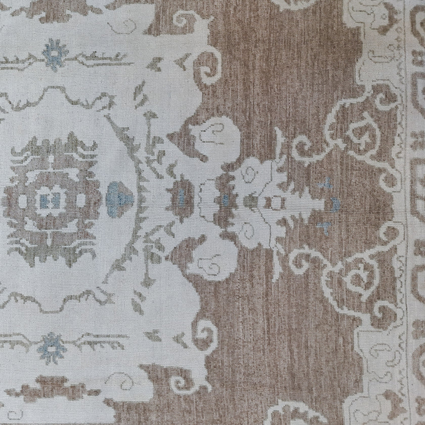 17632 Handwoven Rug 8’2x10