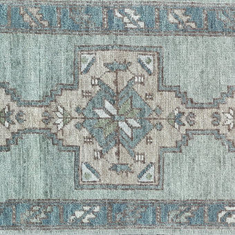 17721 Handwoven Rug 2’10 x 11’7