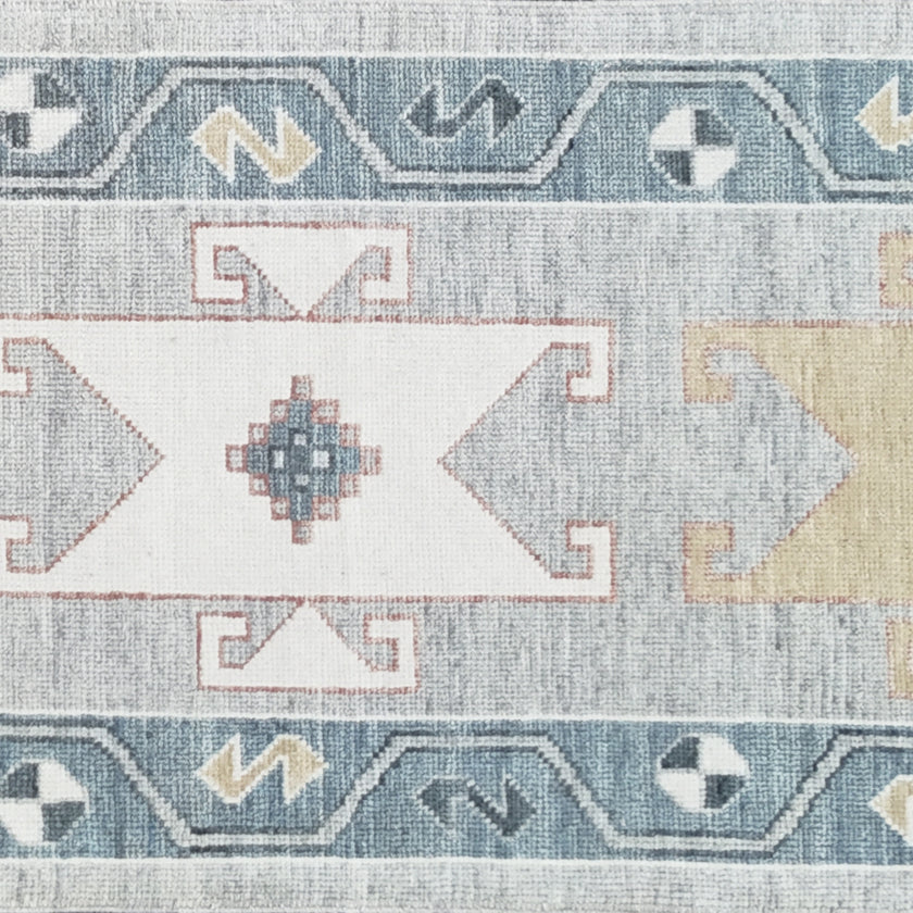 17731 Handwoven Rug 2’10 x 15’11